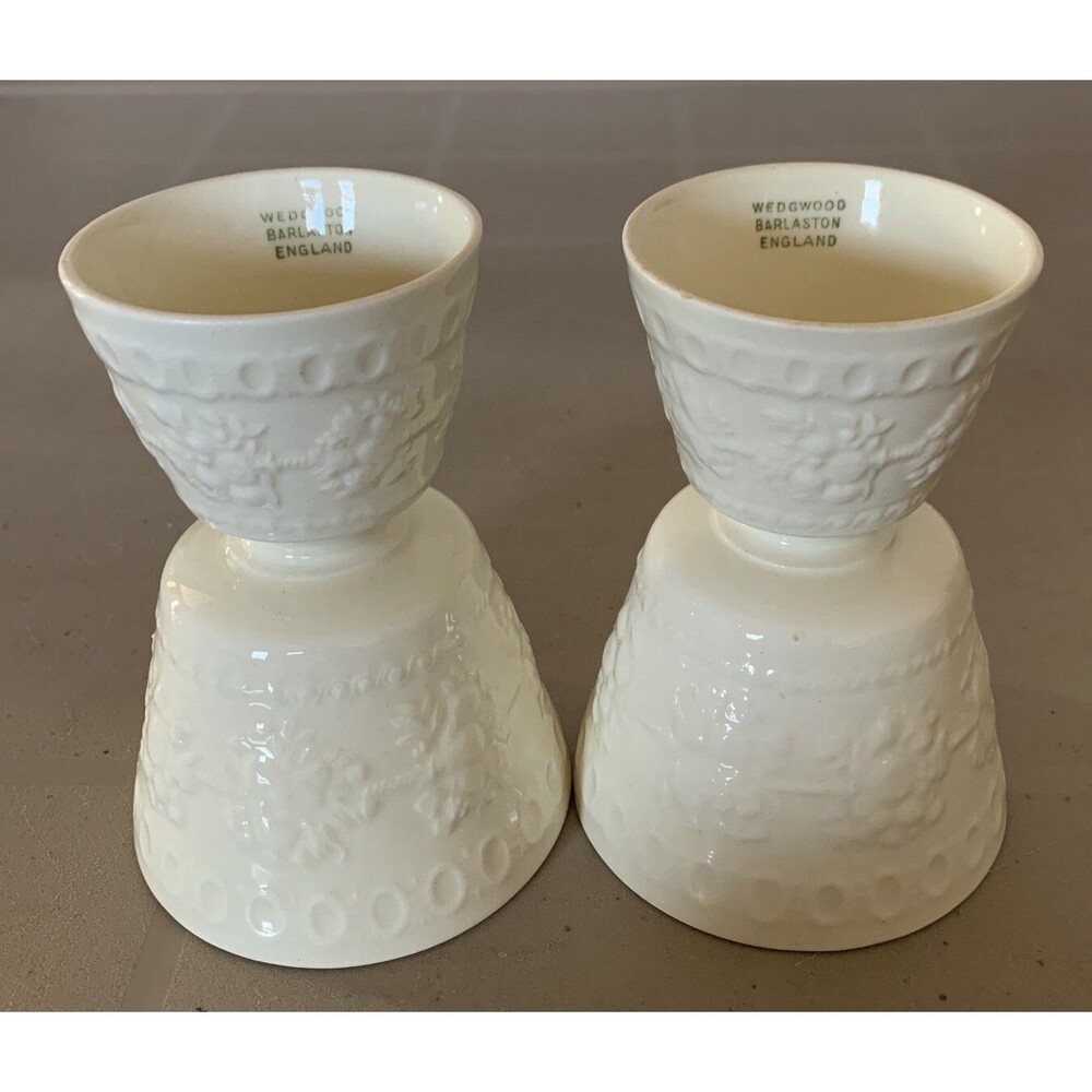 Vintage WEDGWOOD Barlaston Egg Cups England Pair 2 Holder 4" - Picture 2 of 4